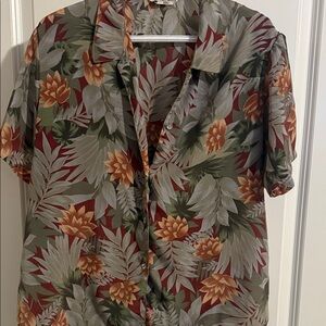Women’s Floral Short-Sleeve Button-Up Shirt - Burgundy/Grey with Beige Floral